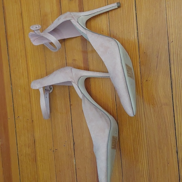 Never worn Forever 21 heels size 10 blush - Picture 3 of 9